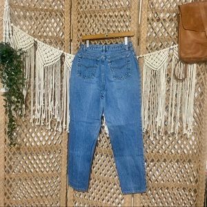 Levi’s | Vintage 501 Mom Jeans P405